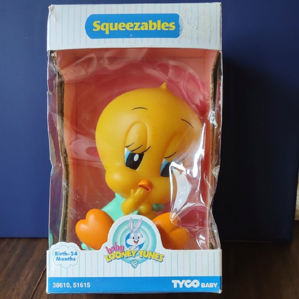 Vintaage Squeezable Baby Tweety Bird